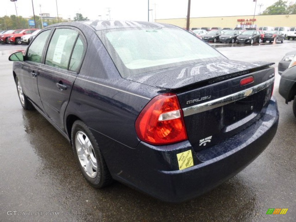 2004 Malibu LT V6 Sedan - Navy Blue Metallic / Neutral photo #2