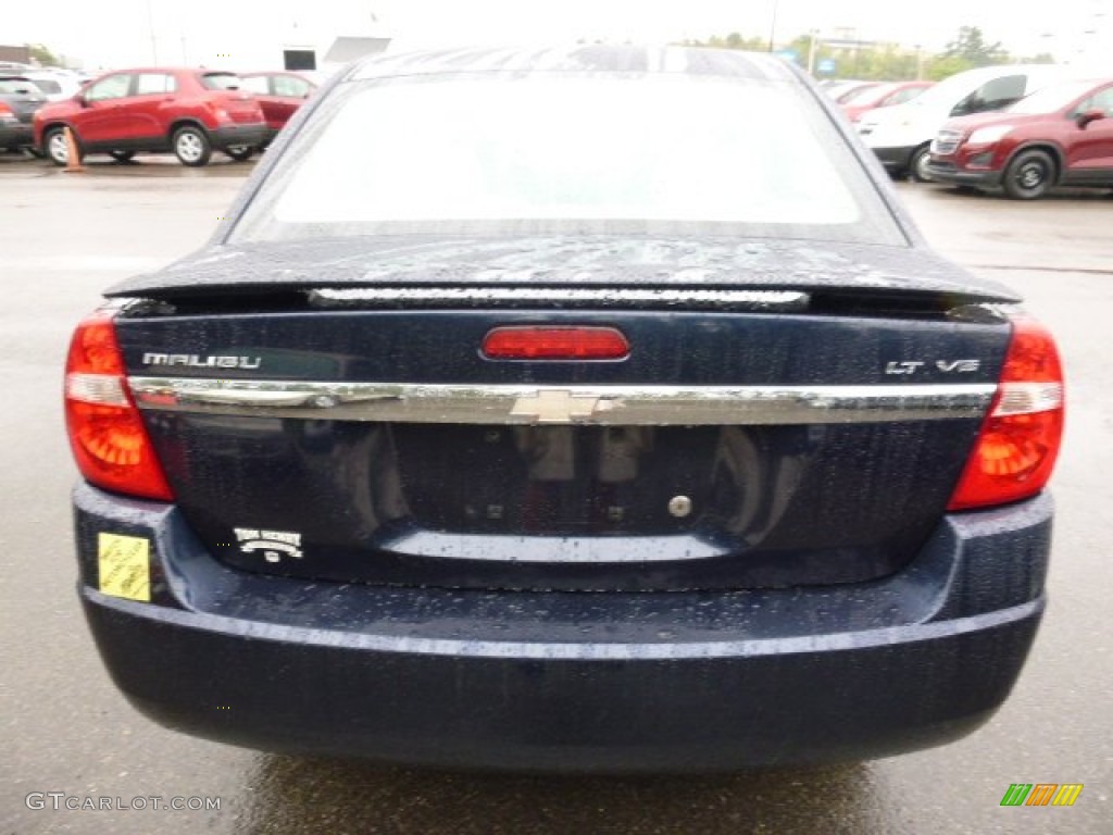 2004 Malibu LT V6 Sedan - Navy Blue Metallic / Neutral photo #3