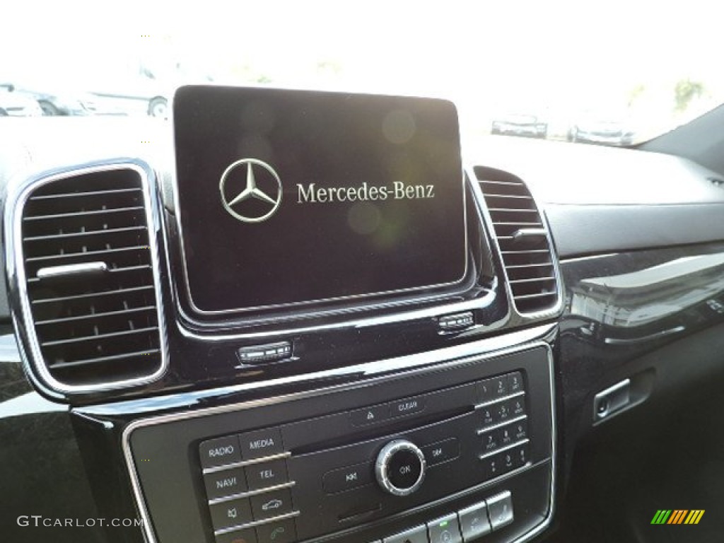 2016 Mercedes-Benz GLE 450 AMG 4Matic Coupe Controls Photo #107490291