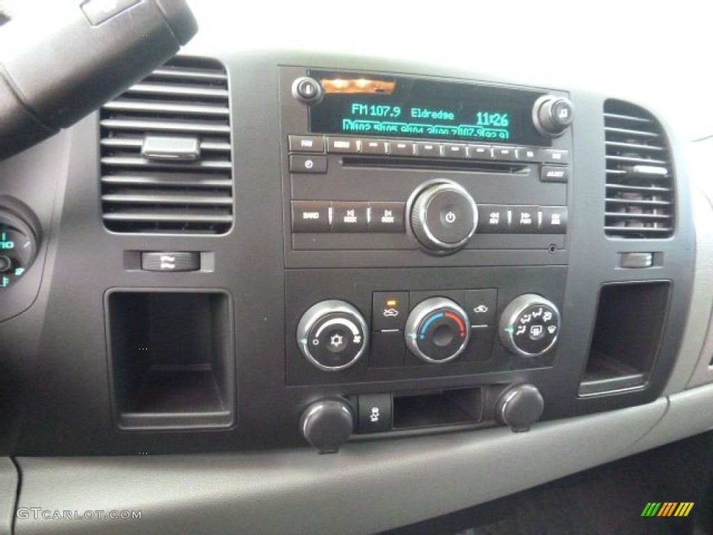 2013 Silverado 1500 LS Crew Cab 4x4 - Summit White / Ebony photo #18