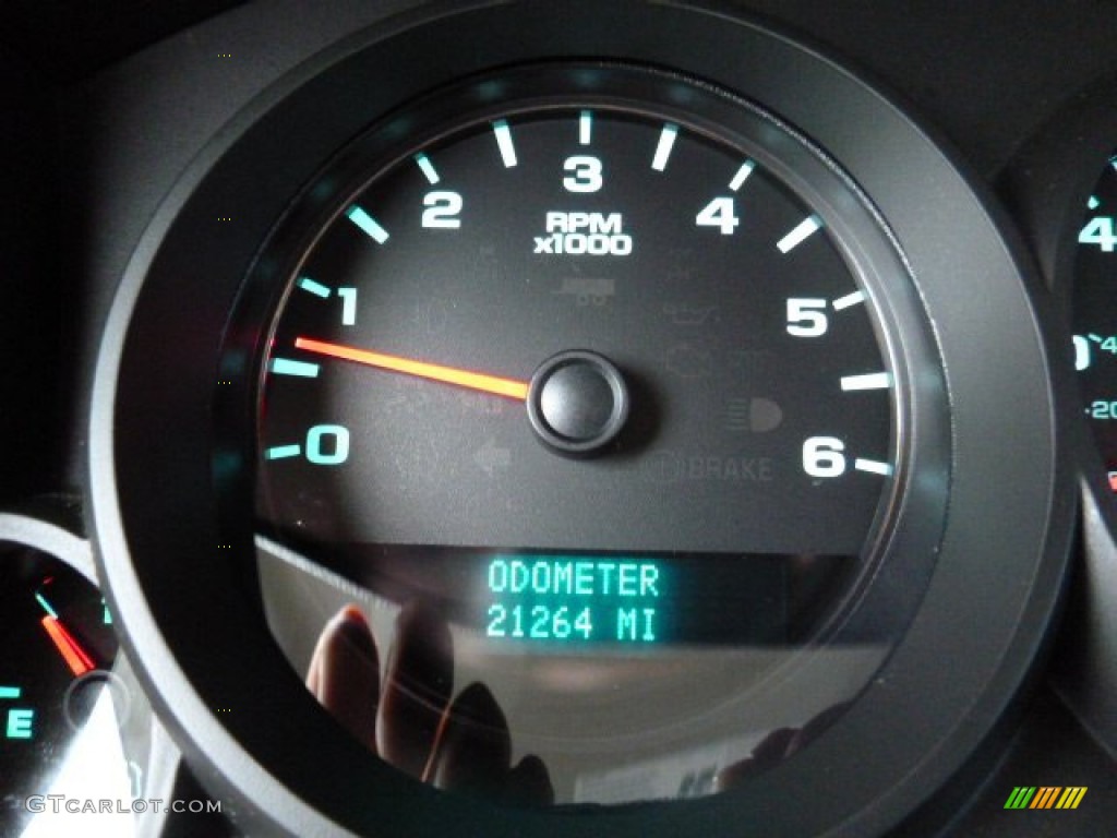 2013 Silverado 1500 LS Crew Cab 4x4 - Summit White / Ebony photo #19