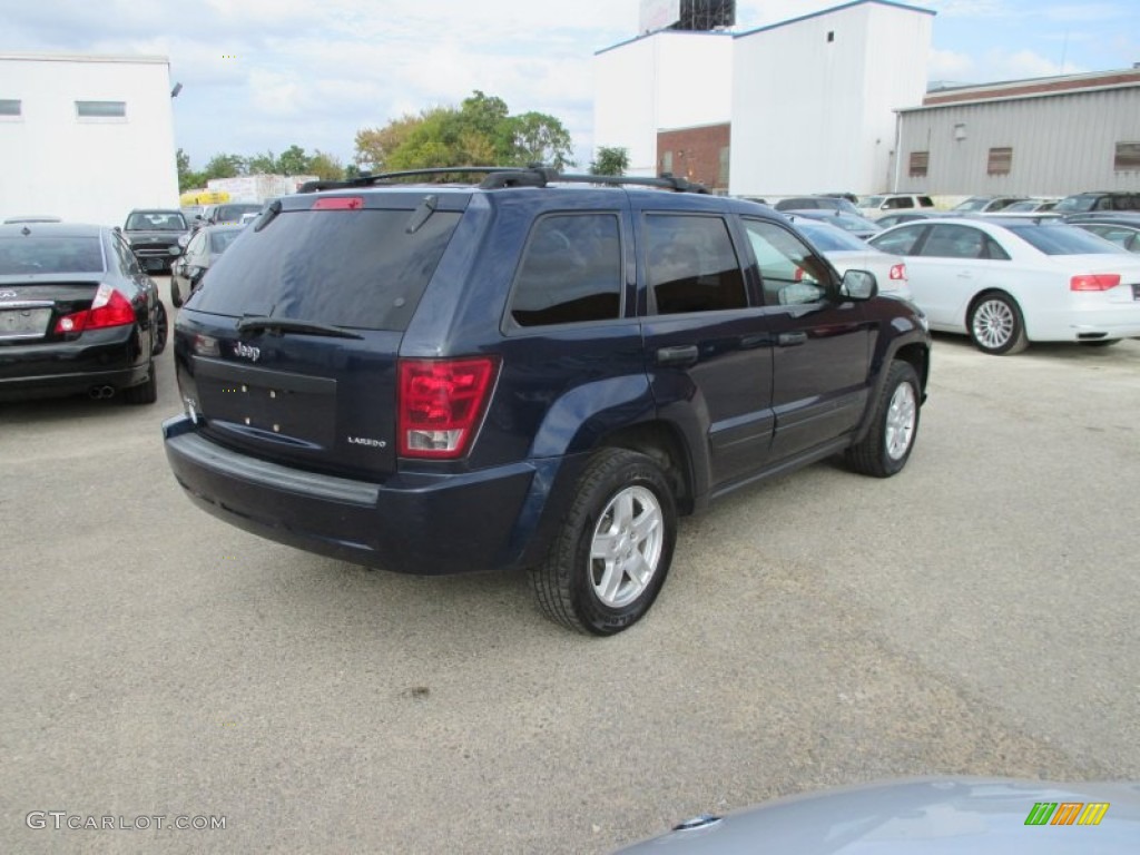 2005 Grand Cherokee Laredo 4x4 - Midnight Blue Pearl / Medium Slate Gray photo #3