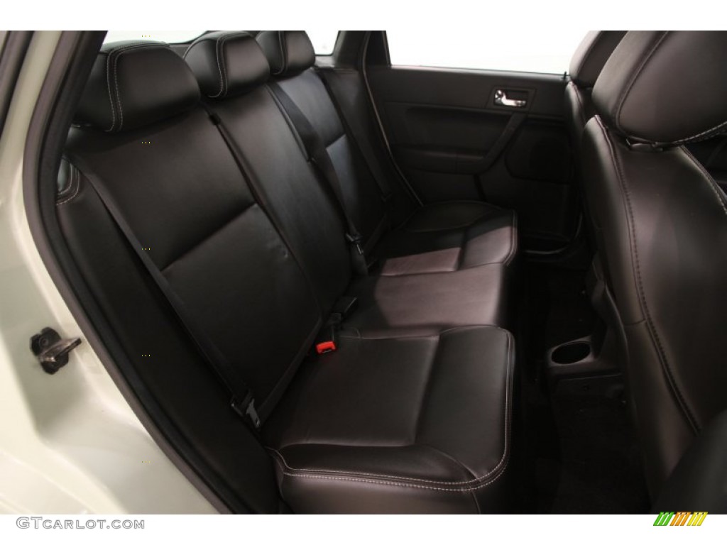 2011 Focus SEL Sedan - Natural Neutral Metallic / Charcoal Black photo #12
