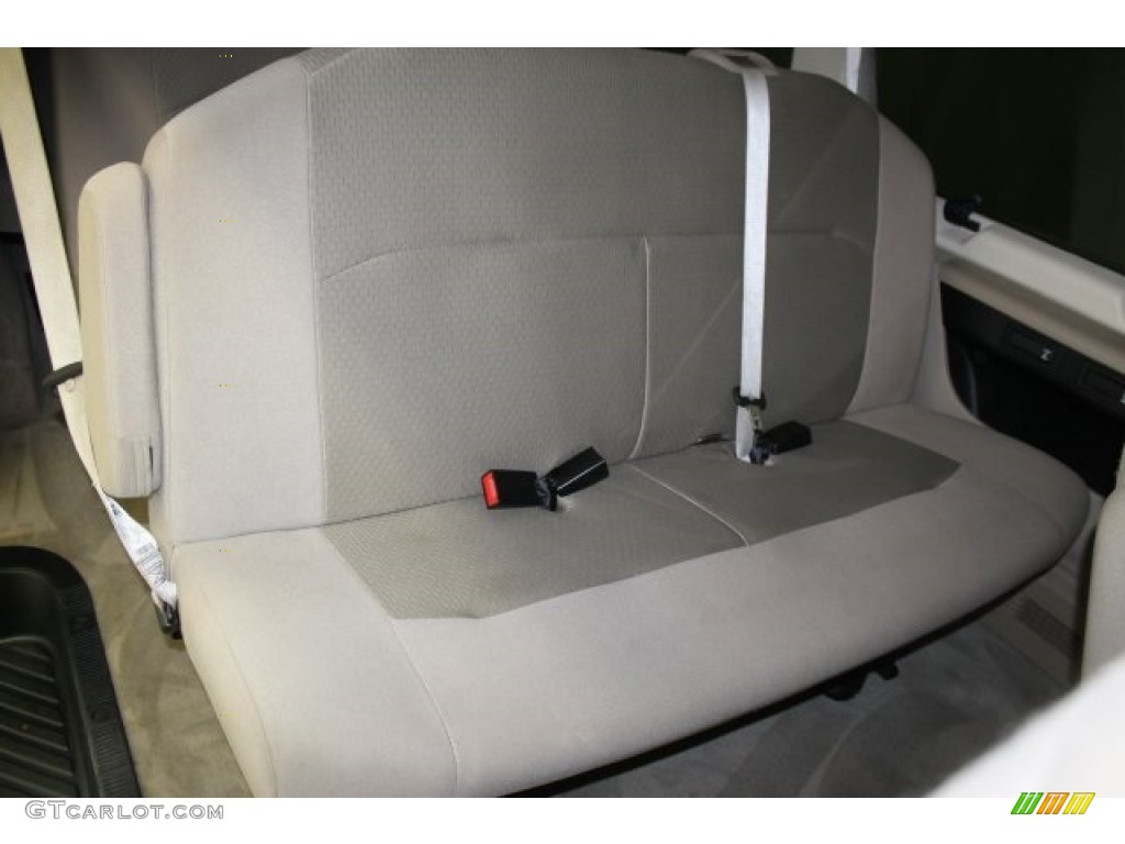 2011 E Series Van E350 XLT Passenger - Pueblo Gold Metallic / Medium Pebble photo #14
