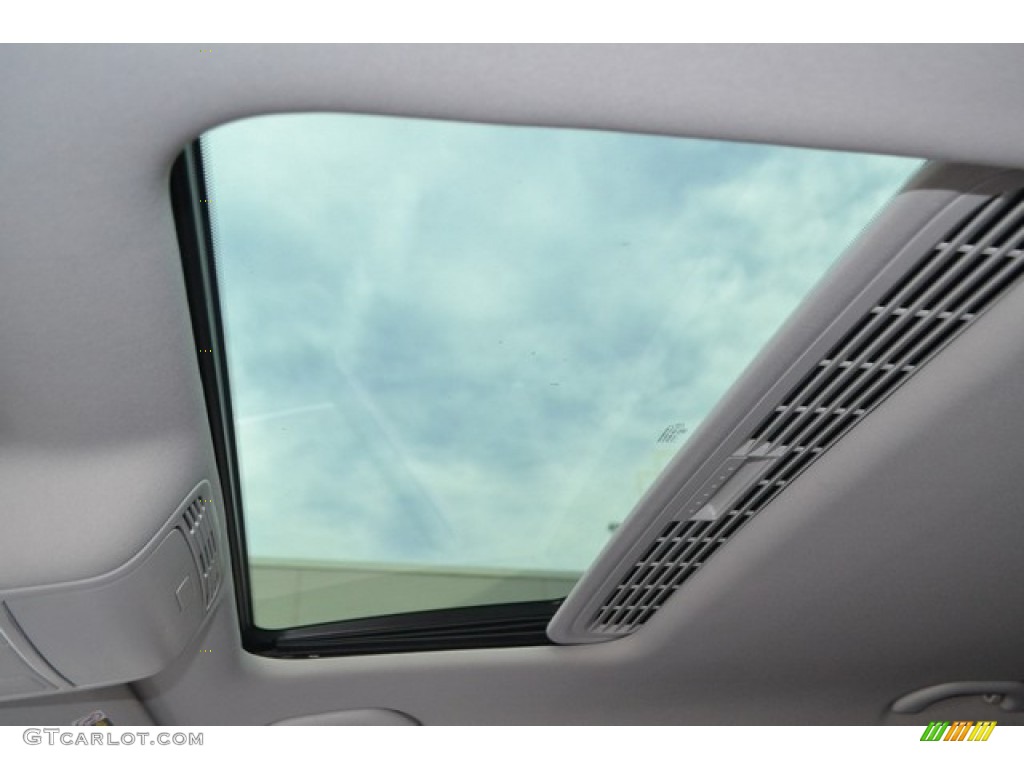 2008 Passat Komfort Wagon - Reflex Silver / Black photo #9