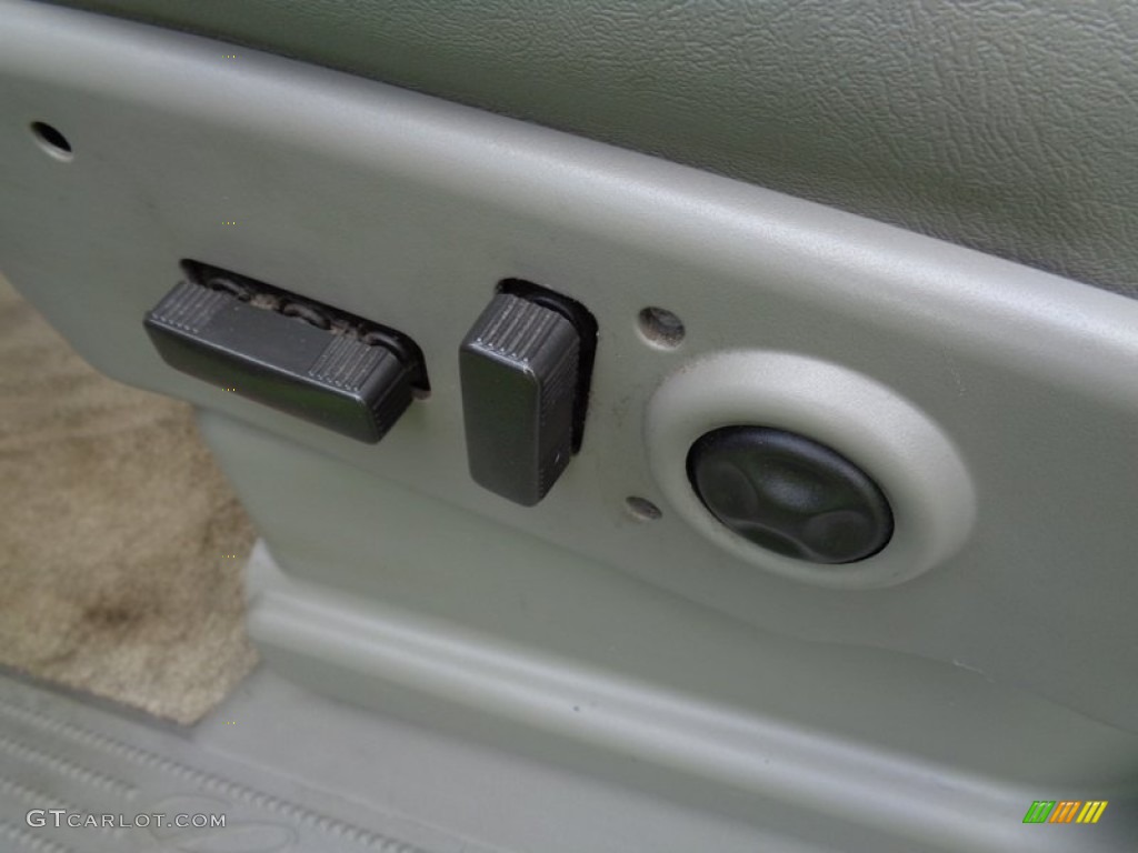 2003 Escalade  - Sable Black / Pewter photo #16
