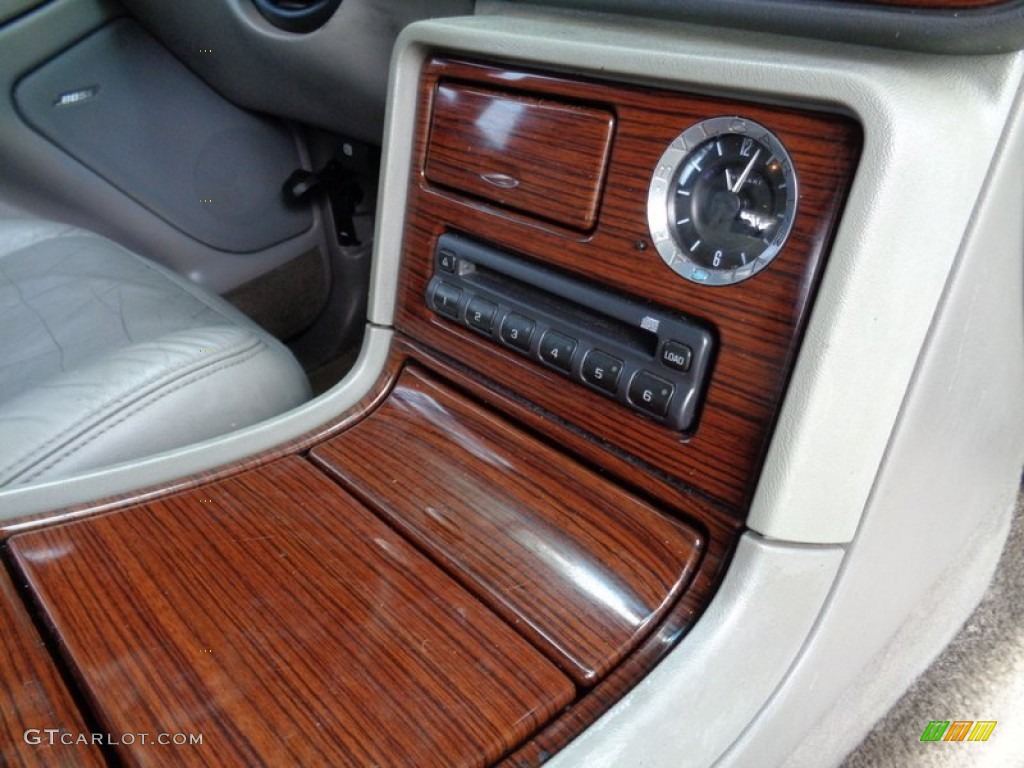 2003 Escalade  - Sable Black / Pewter photo #41