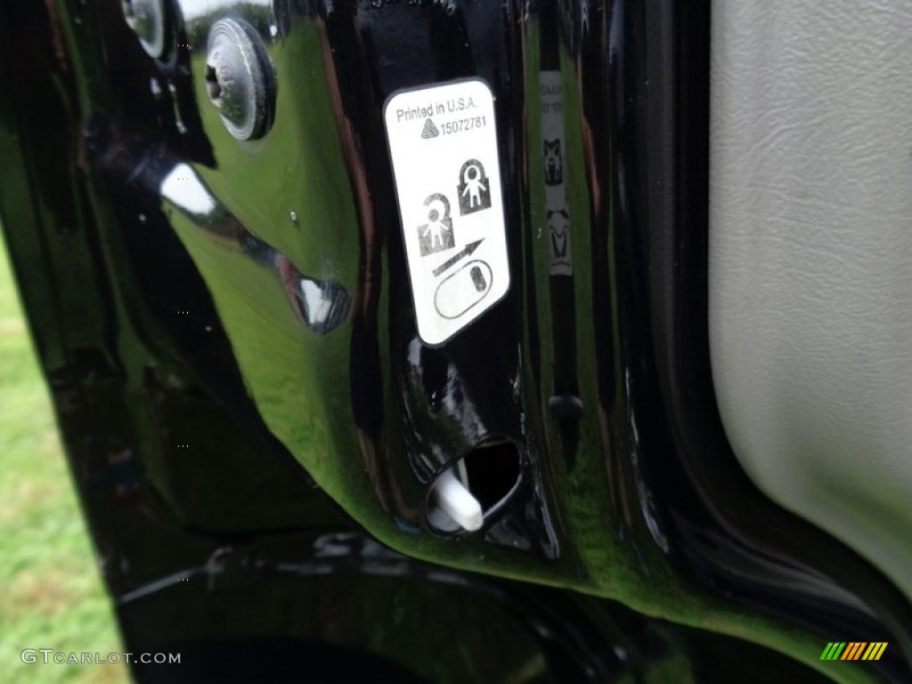 2003 Escalade  - Sable Black / Pewter photo #46