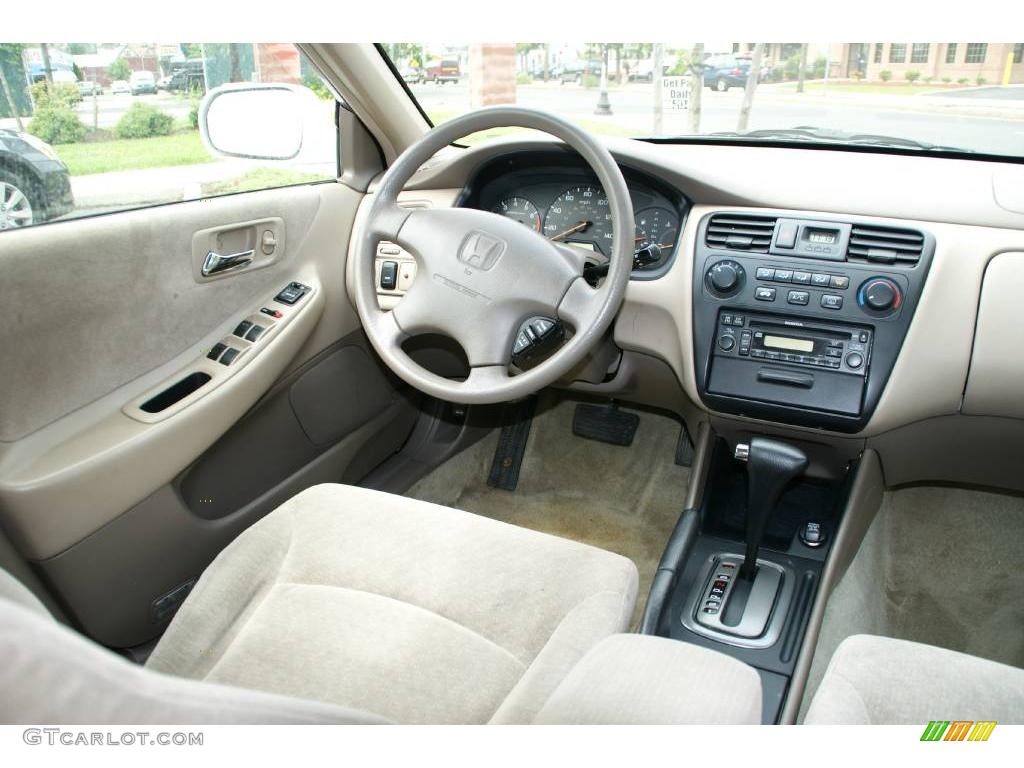 2002 Accord LX Sedan - Taffeta White / Quartz Gray photo #13