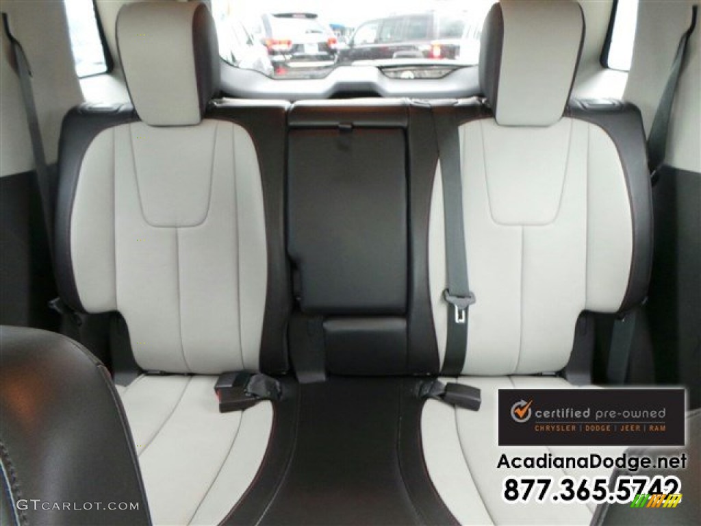 2015 Terrain SLT - Silver Sky Metallic / Light Titanium photo #27