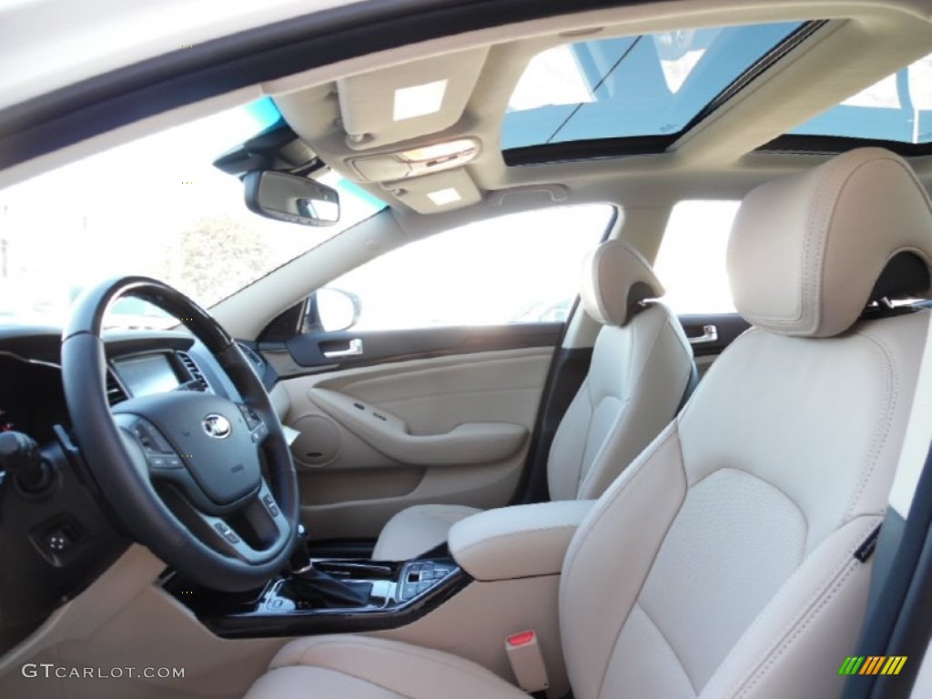 2015 Cadenza Premium - Snow White Pearl / Beige photo #11