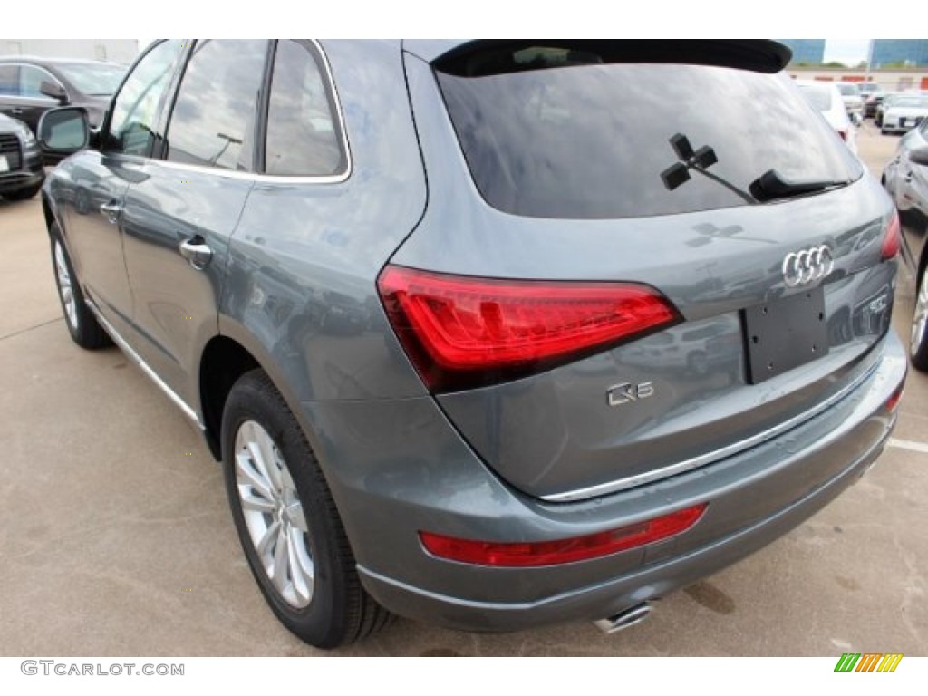 2016 Q5 2.0 TFSI Premium quattro - Monsoon Gray Metallic / Black photo #6