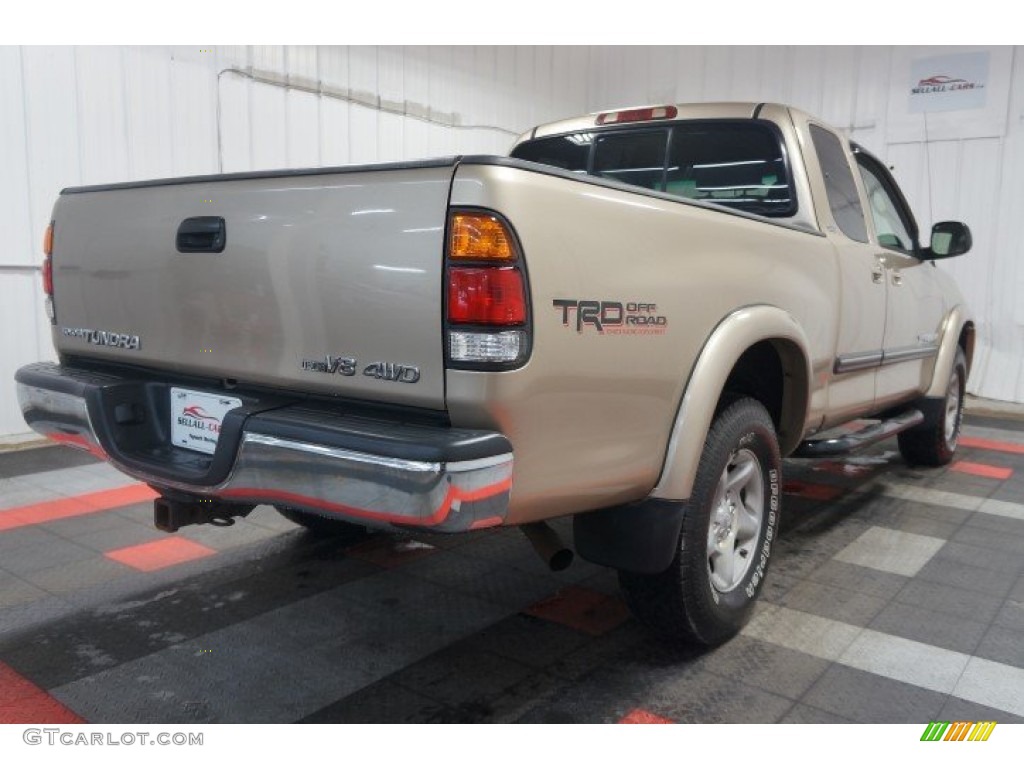 2003 Tundra SR5 Access Cab 4x4 - Desert Sand Metallic / Gray photo #8