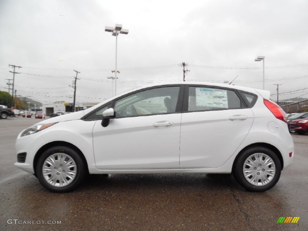 Oxford White 2016 Ford Fiesta S Hatchback Exterior Photo #107516405