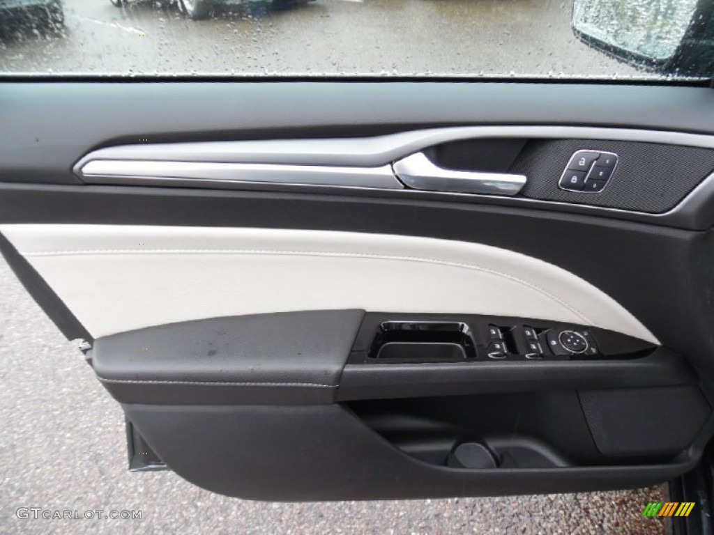 2016 Ford Fusion Titanium AWD Medium Soft Ceramic Door Panel Photo #107516944