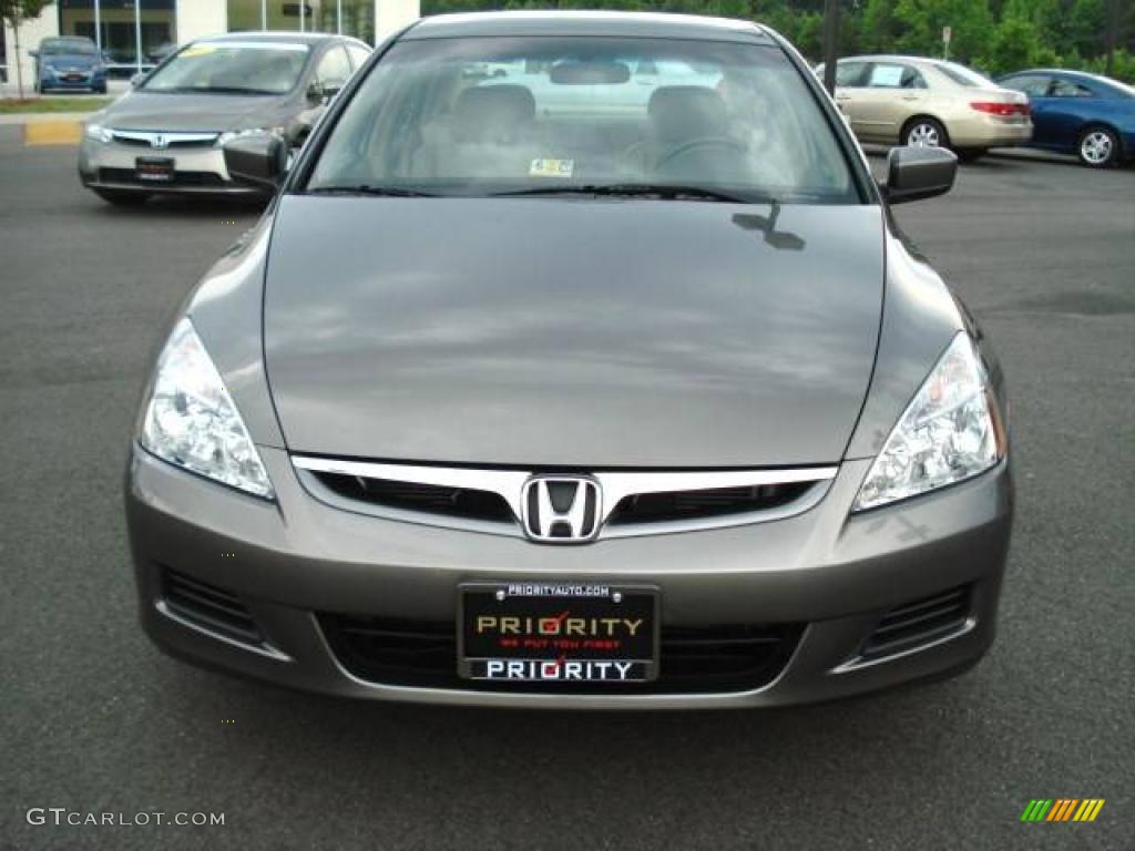 2007 Accord EX-L V6 Sedan - Carbon Bronze Pearl / Ivory photo #9