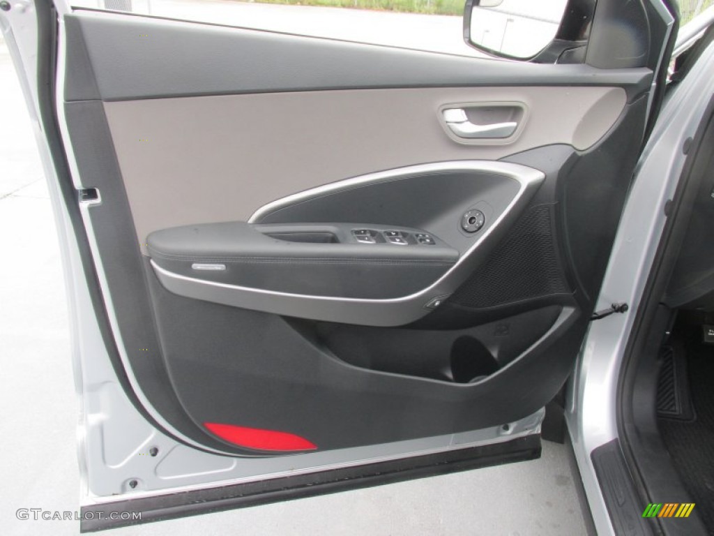 2016 Hyundai Santa Fe SE Door Panel Photos