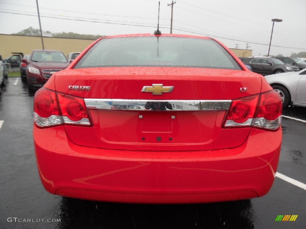 2016 Cruze Limited LT - Red Hot / Jet Black photo #6