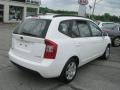 Clear White - Rondo LX V6 Photo No. 3