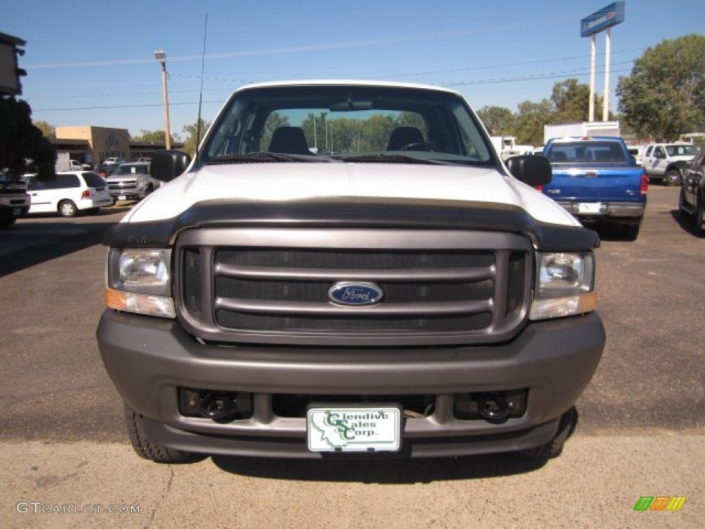 2002 F250 Super Duty XL SuperCab 4x4 - Oxford White / Medium Flint photo #11