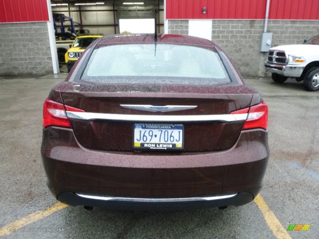 2013 200 Limited Sedan - Deep Auburn Pearl / Black/Light Frost Beige photo #5