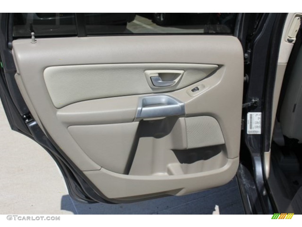 2005 XC90 2.5T - Titanium Gray Metallic / Taupe/Light Taupe photo #17