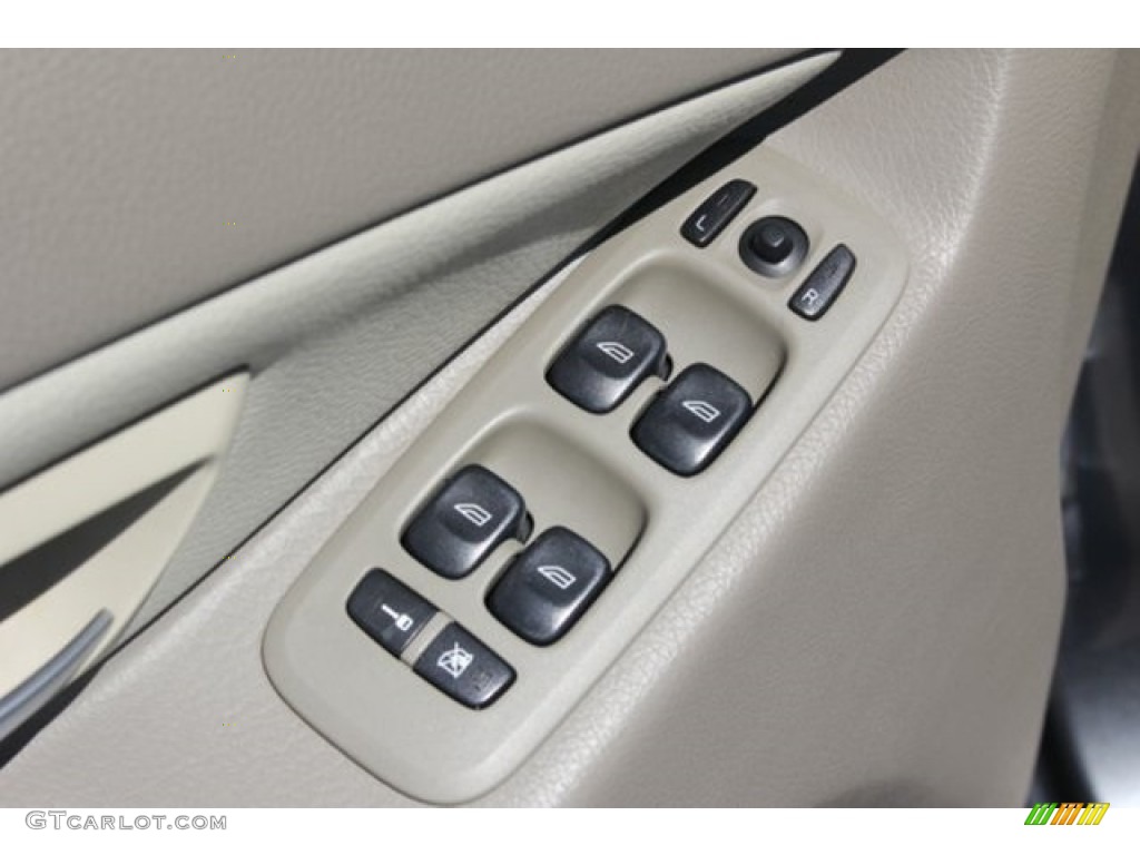 2005 XC90 2.5T - Titanium Gray Metallic / Taupe/Light Taupe photo #26