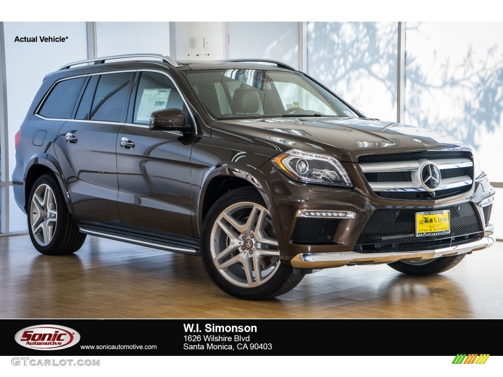 2016 GL 550 4Matic - Dakota Brown Metallic / designo Auburn Brown photo #1