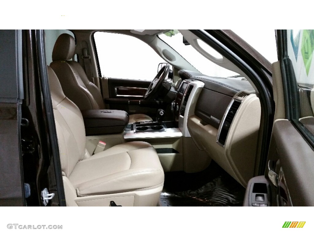 2011 Ram 1500 Laramie Crew Cab 4x4 - Rugged Brown Pearl / Light Pebble Beige/Bark Brown photo #9