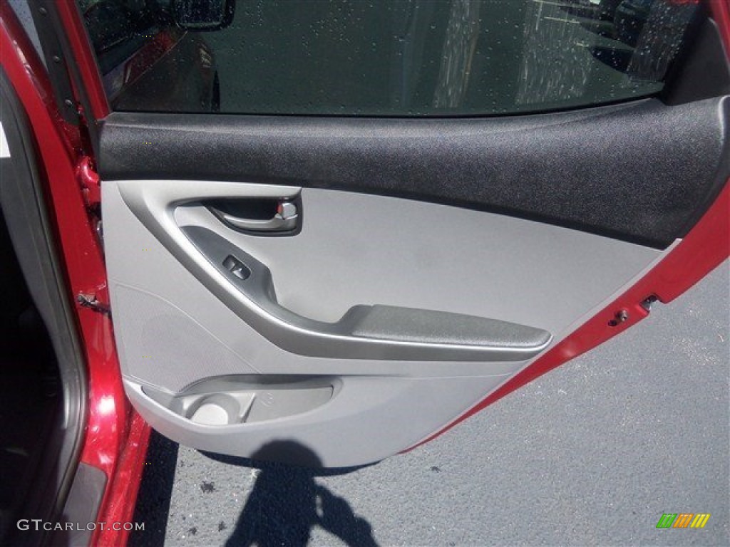 2016 Elantra SE - Red / Gray photo #14
