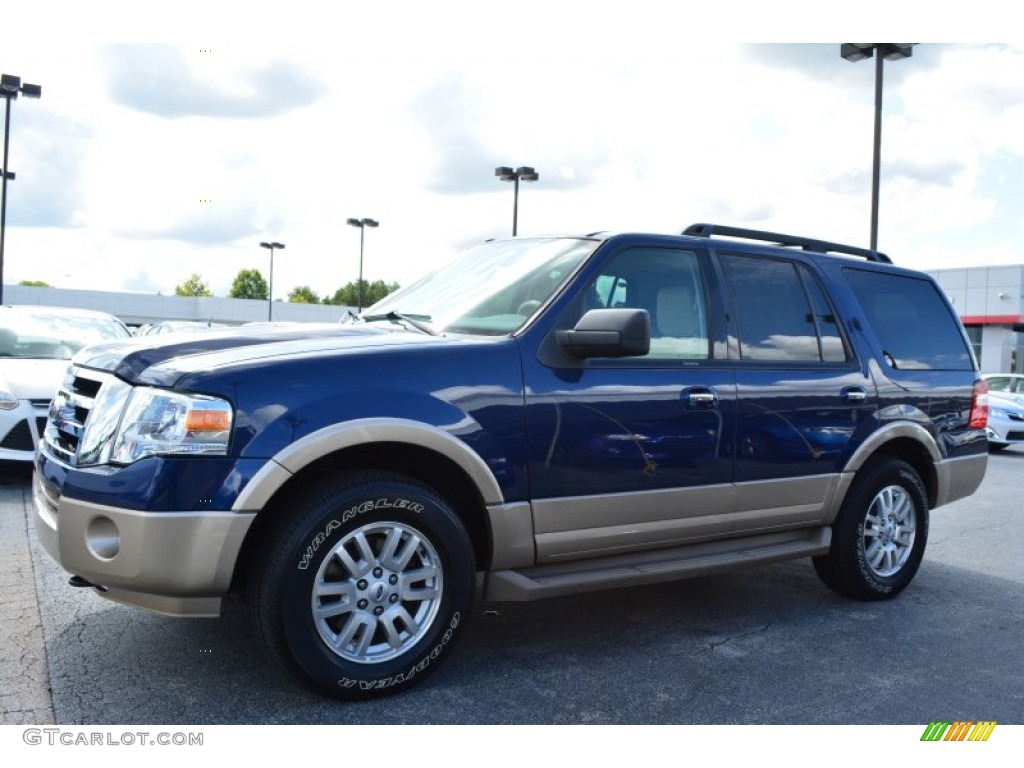2011 Expedition XLT 4x4 - Dark Blue Pearl Metallic / Camel photo #7