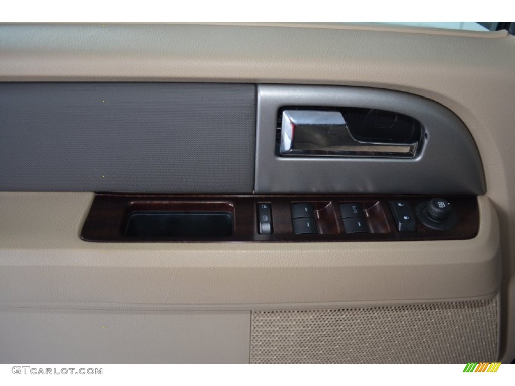 2011 Expedition XLT 4x4 - Dark Blue Pearl Metallic / Camel photo #9