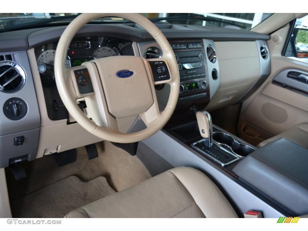 2011 Ford Expedition XLT 4x4 Interior Color Photos