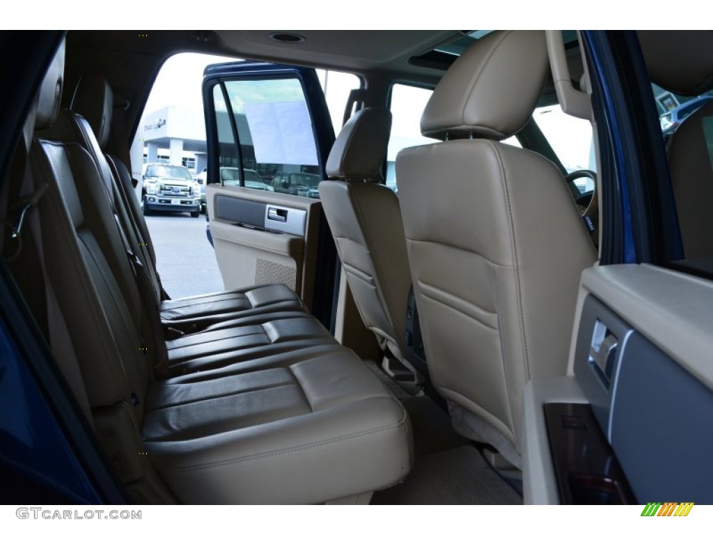 2011 Expedition XLT 4x4 - Dark Blue Pearl Metallic / Camel photo #17