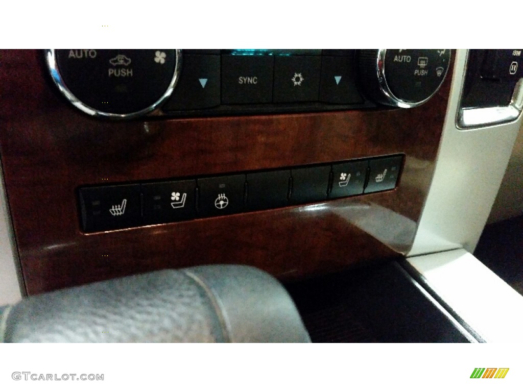 2011 Ram 1500 Laramie Crew Cab 4x4 - Rugged Brown Pearl / Light Pebble Beige/Bark Brown photo #30