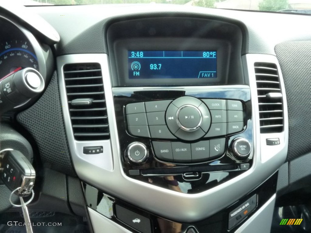 2016 Cruze Limited LT - Silver Ice Metallic / Jet Black photo #7