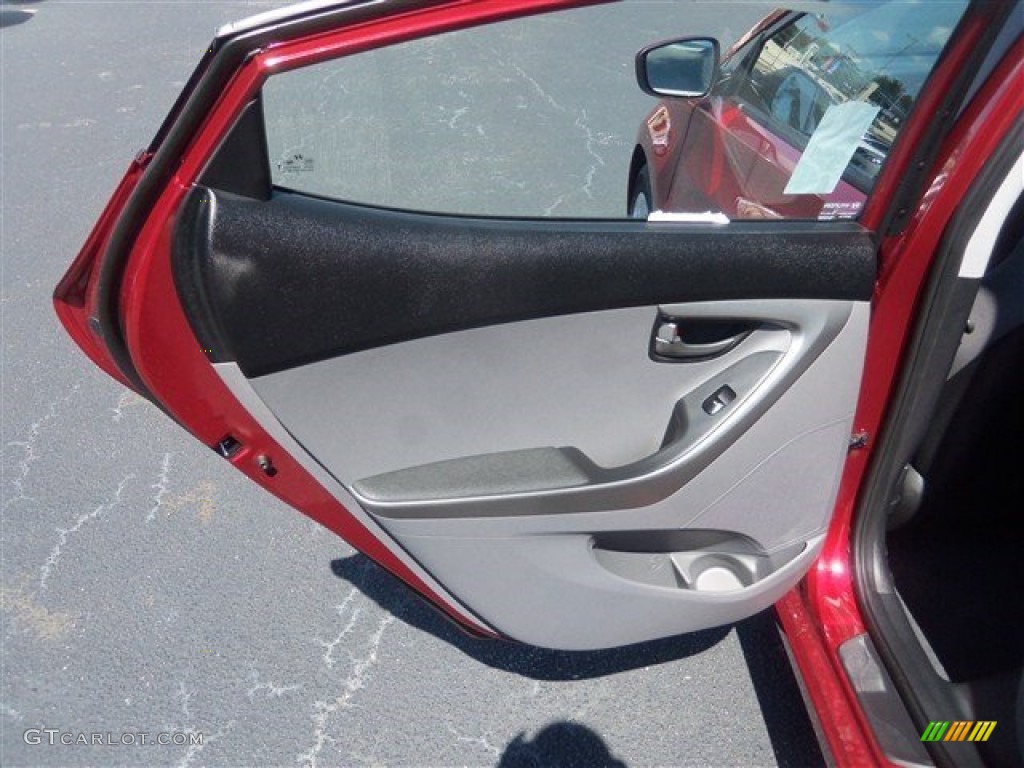 2016 Elantra SE - Red / Gray photo #19