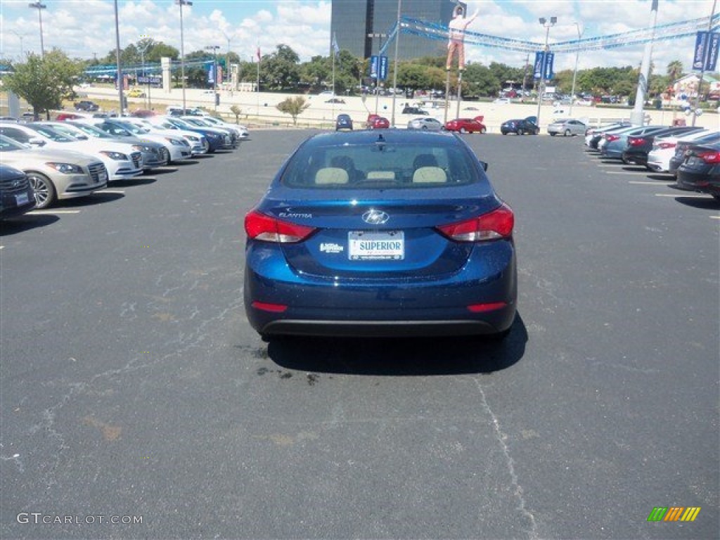 2016 Elantra Value Edition - Blue / Beige photo #9