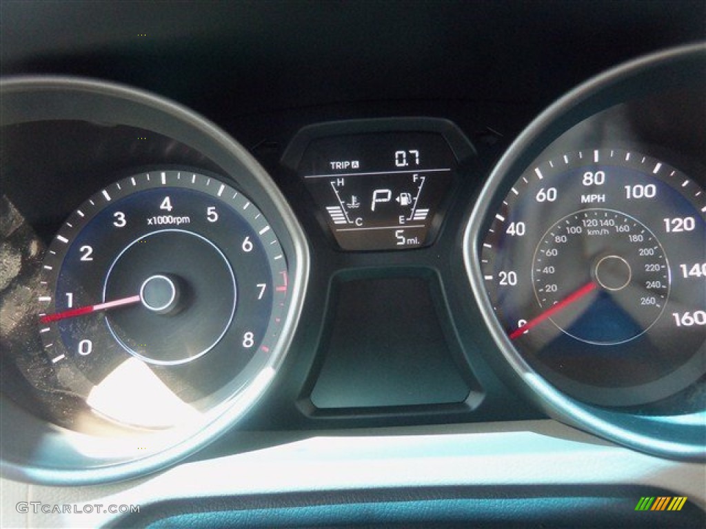 2016 Elantra Value Edition - Blue / Beige photo #23