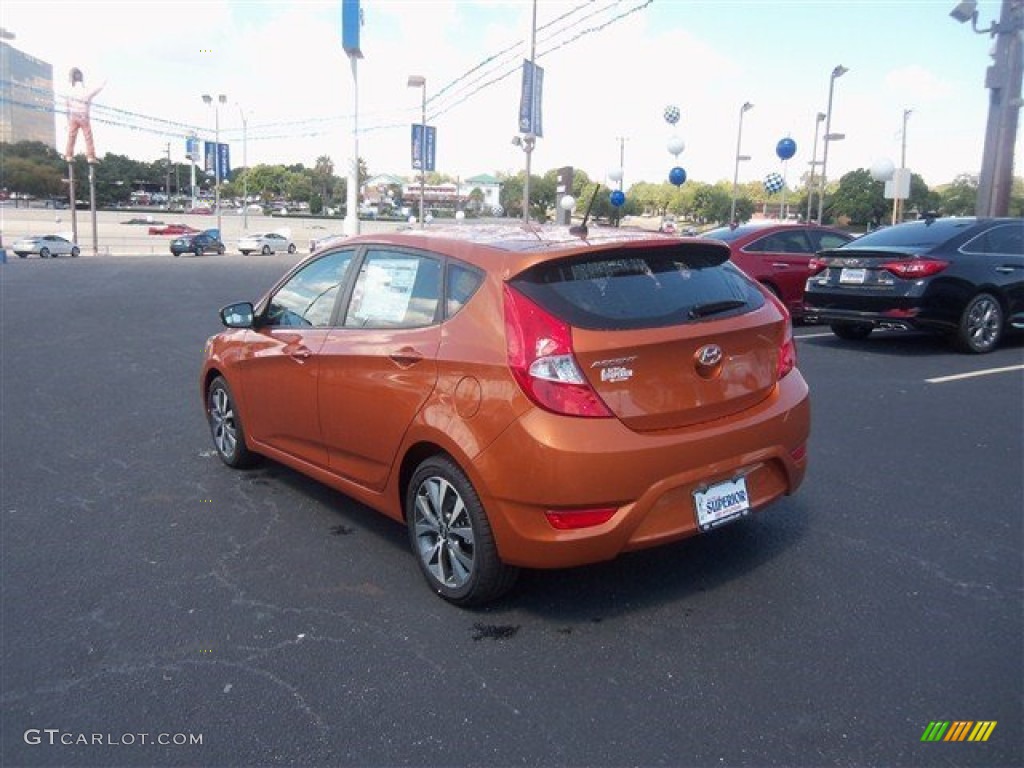 2016 Accent SE Hatchback - Vitamin C / Black photo #9