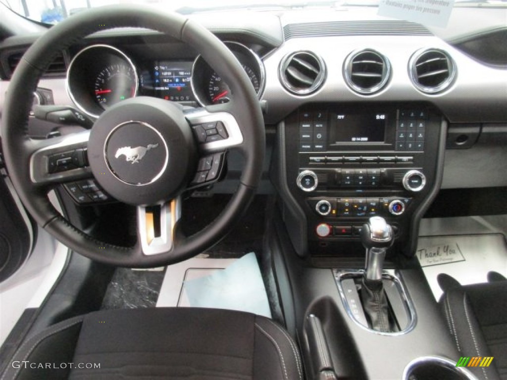 2016 Mustang GT Coupe - Oxford White / Ebony photo #11