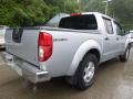 2005 Radiant Silver Metallic Nissan Frontier SE Crew Cab 4x4  photo #4