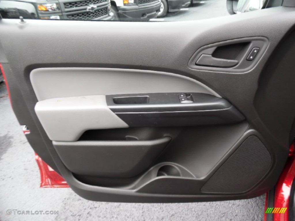 2016 Chevrolet Colorado WT Extended Cab 4x4 Jet Black/Dark Ash Door Panel Photo #107550804