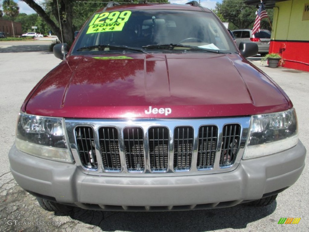 2002 Grand Cherokee Laredo 4x4 - Dark Garnet Red Pearlcoat / Sandstone photo #8