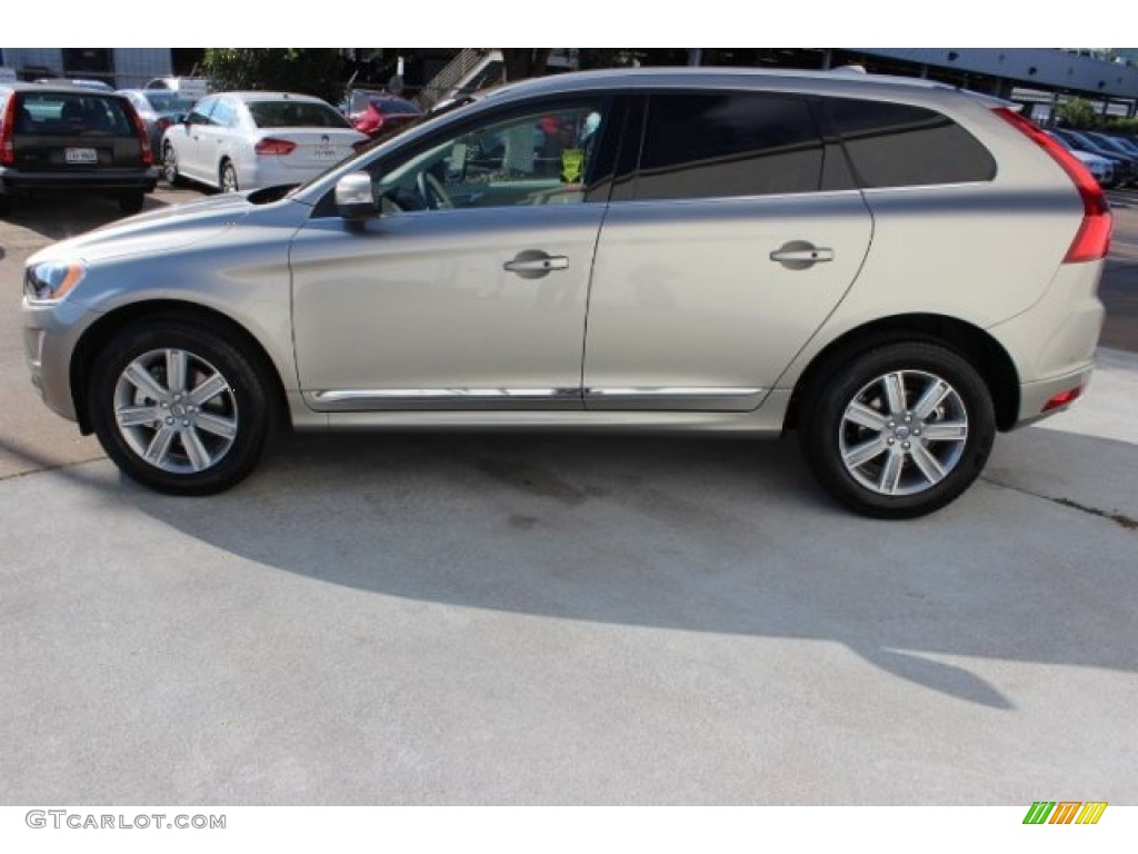 2016 XC60 T6 Drive-E - Seashell Metallic / Beige photo #5