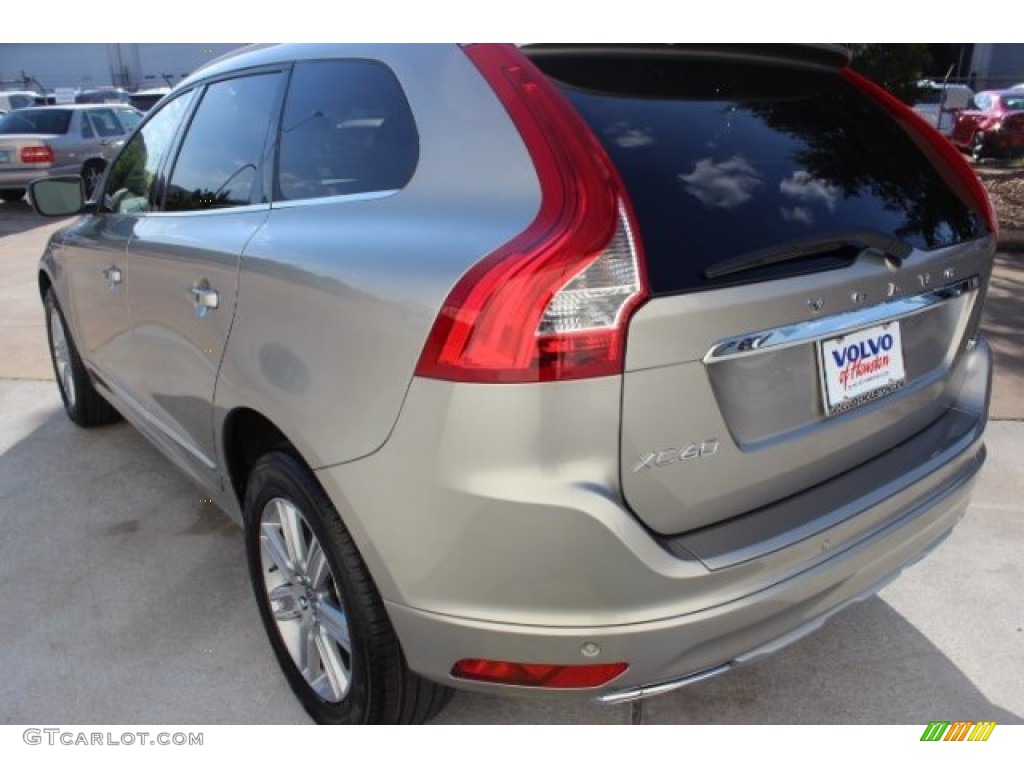 2016 XC60 T6 Drive-E - Seashell Metallic / Beige photo #6