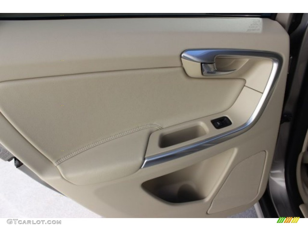 2016 XC60 T6 Drive-E - Seashell Metallic / Beige photo #28