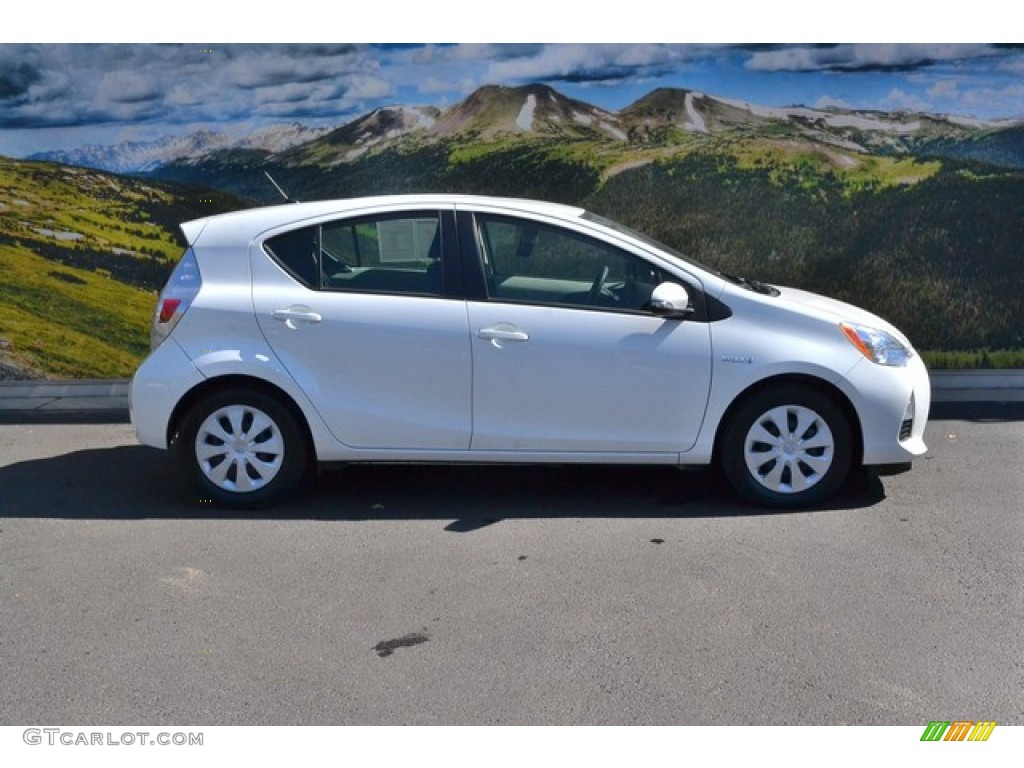 2013 Prius c Hybrid Two - Super White / Light Blue Gray/Black photo #2