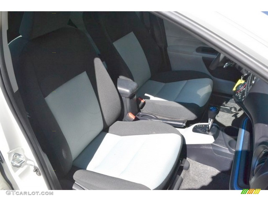 2013 Prius c Hybrid Two - Super White / Light Blue Gray/Black photo #18