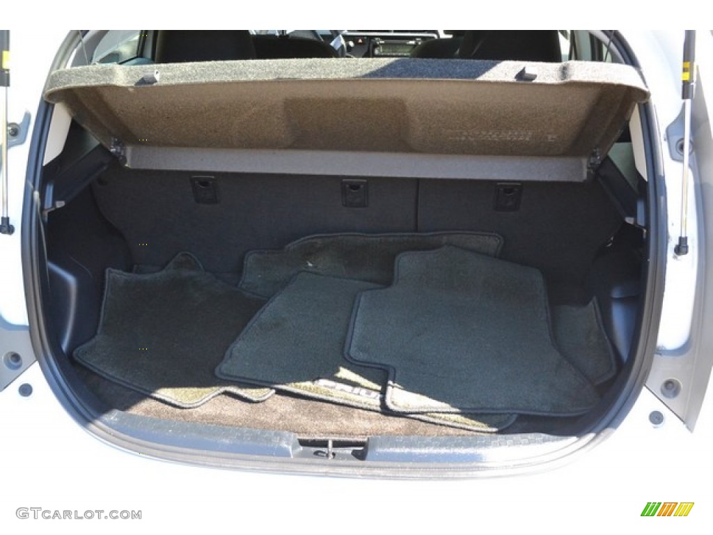 2013 Prius c Hybrid Two - Super White / Light Blue Gray/Black photo #26
